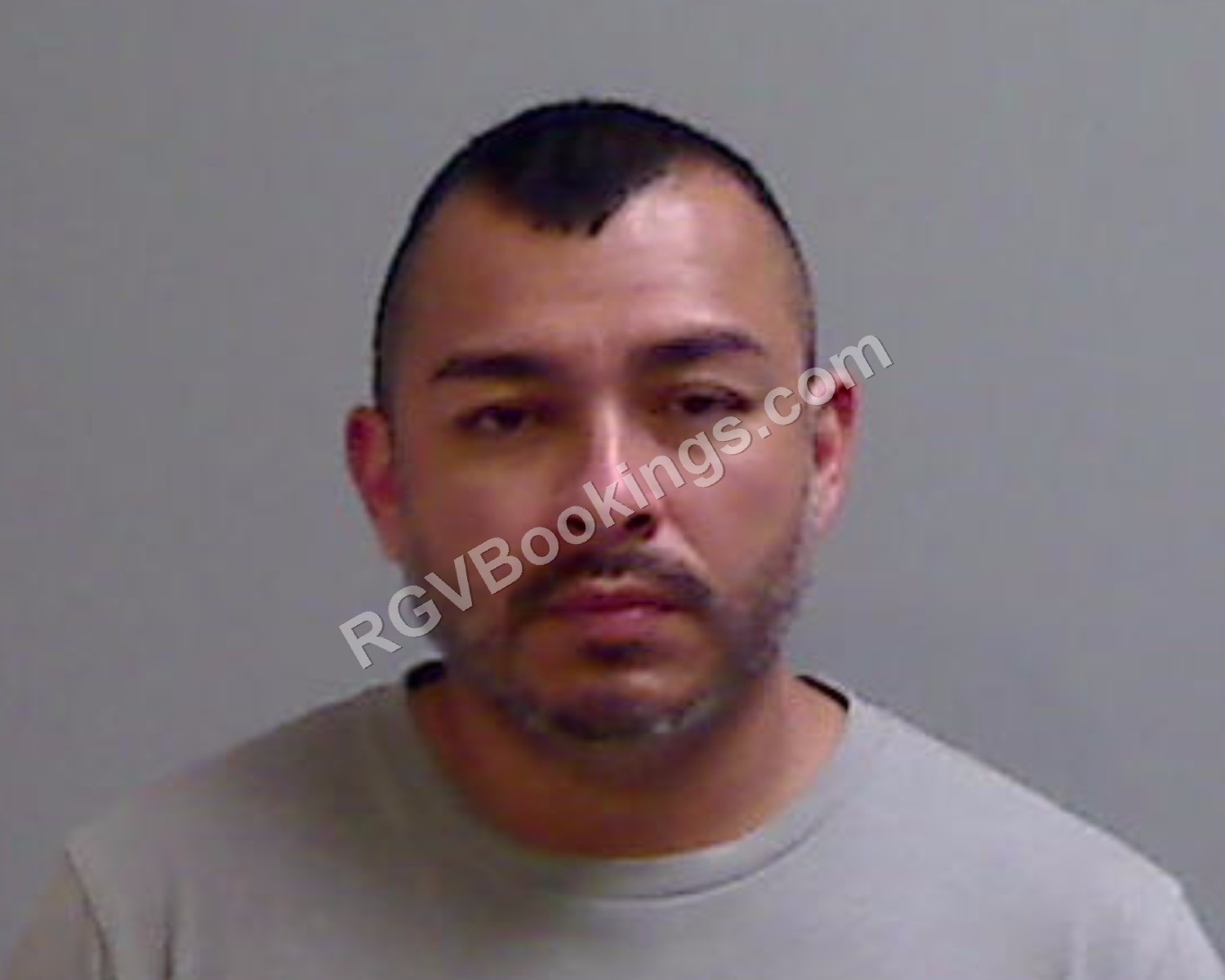 Flores, Robert