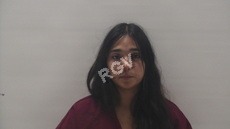 Valdez, Juliana